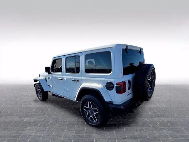Used 2026 White Jeep Sahara image 5