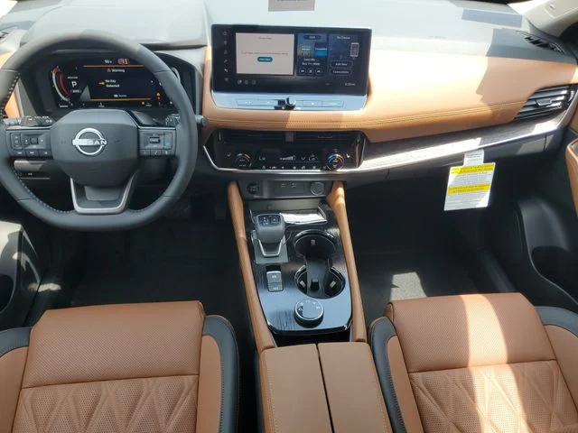 New 2026 Everest White Pearl TriCoat / Super Black Two-tone Nissan Platinum image 7