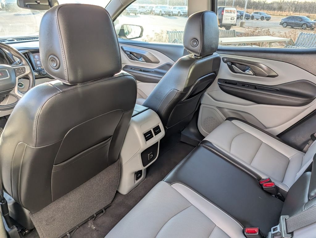 2022 GMC Terrain SLT - Photo 13