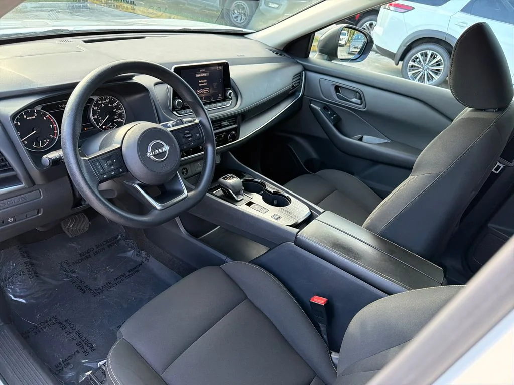 2024 Nissan Rogue S - Photo 12