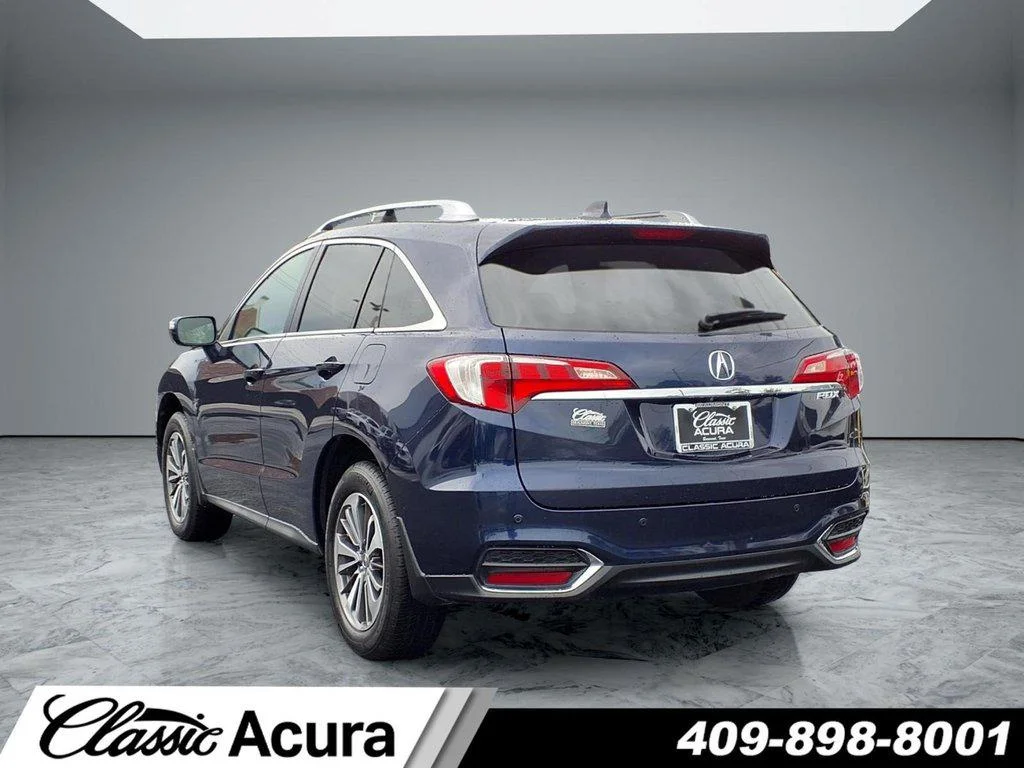 Used 2017 Fathom Blue Pearl Acura FWD w/Advance Pkg image 5