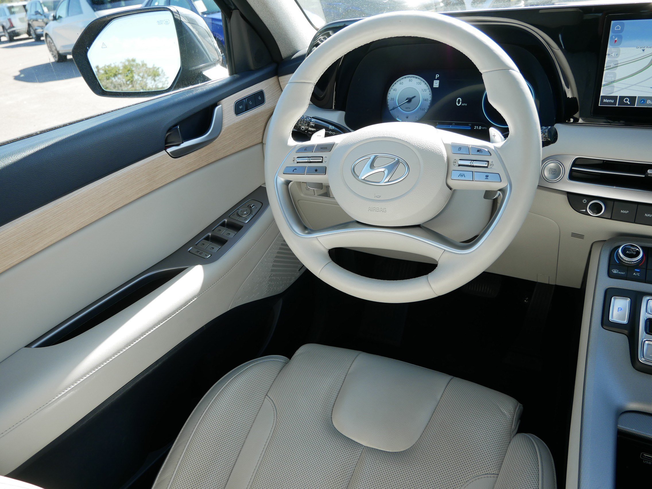 Certified Used 2023 Steel Graphite Hyundai Limited image 9