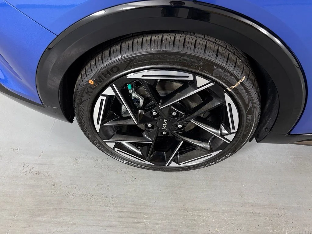New 2026 Wave Blue Kia GT-Line image 10