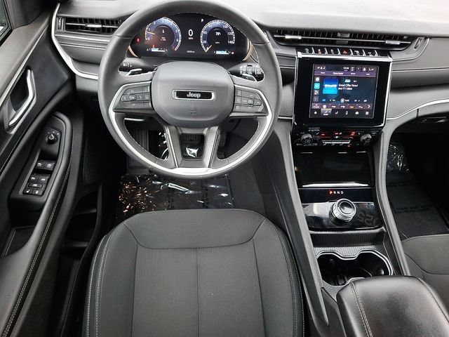 2025 Jeep Grand Cherokee L Laredo - Photo 13