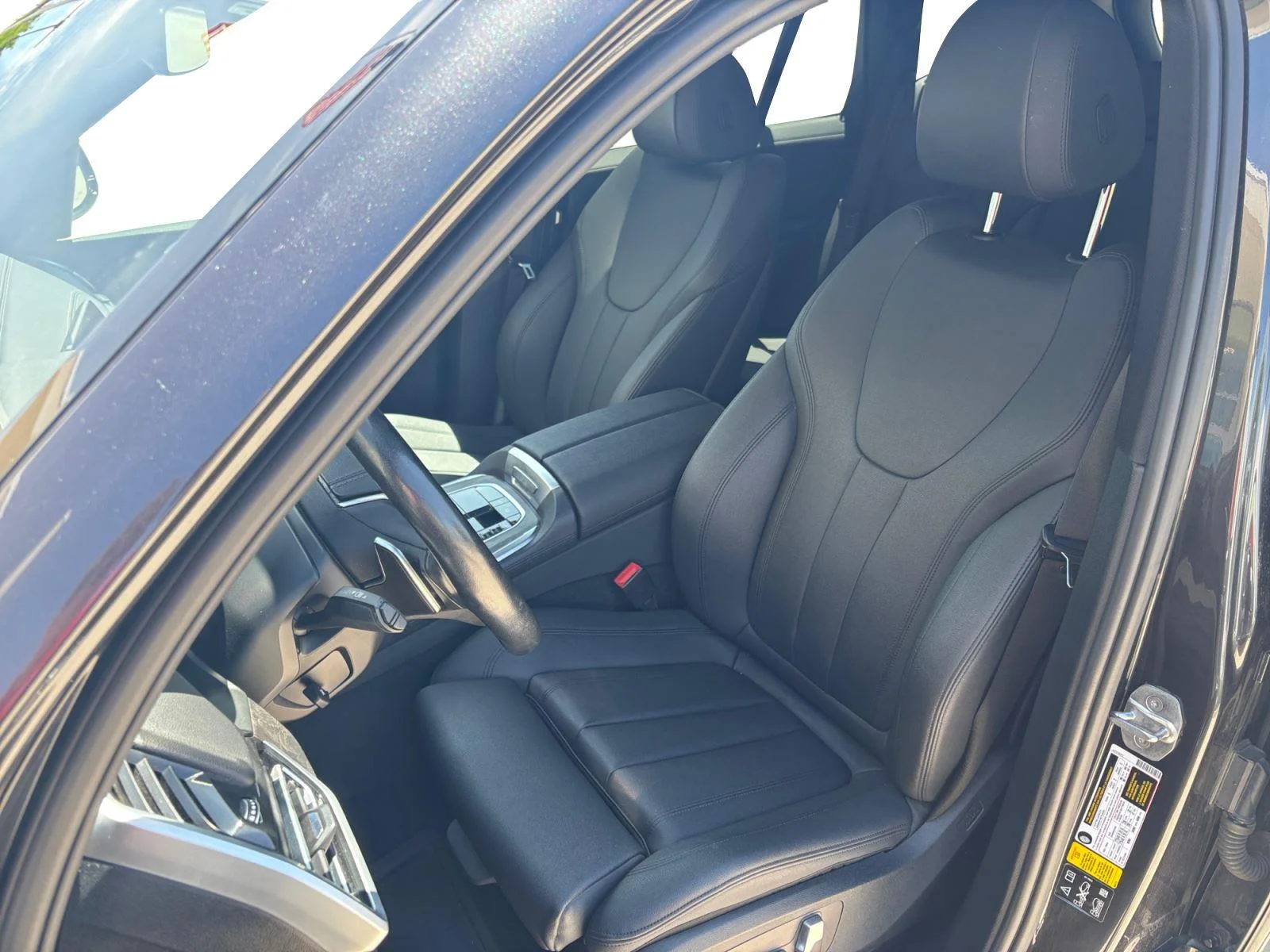 Used 2020 Dark Graphite Metallic BMW xDrive40i image 21