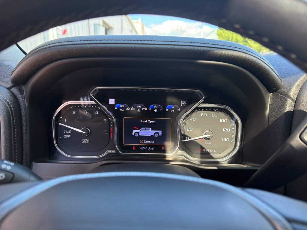 Used 2020 White GMC Denali image 32