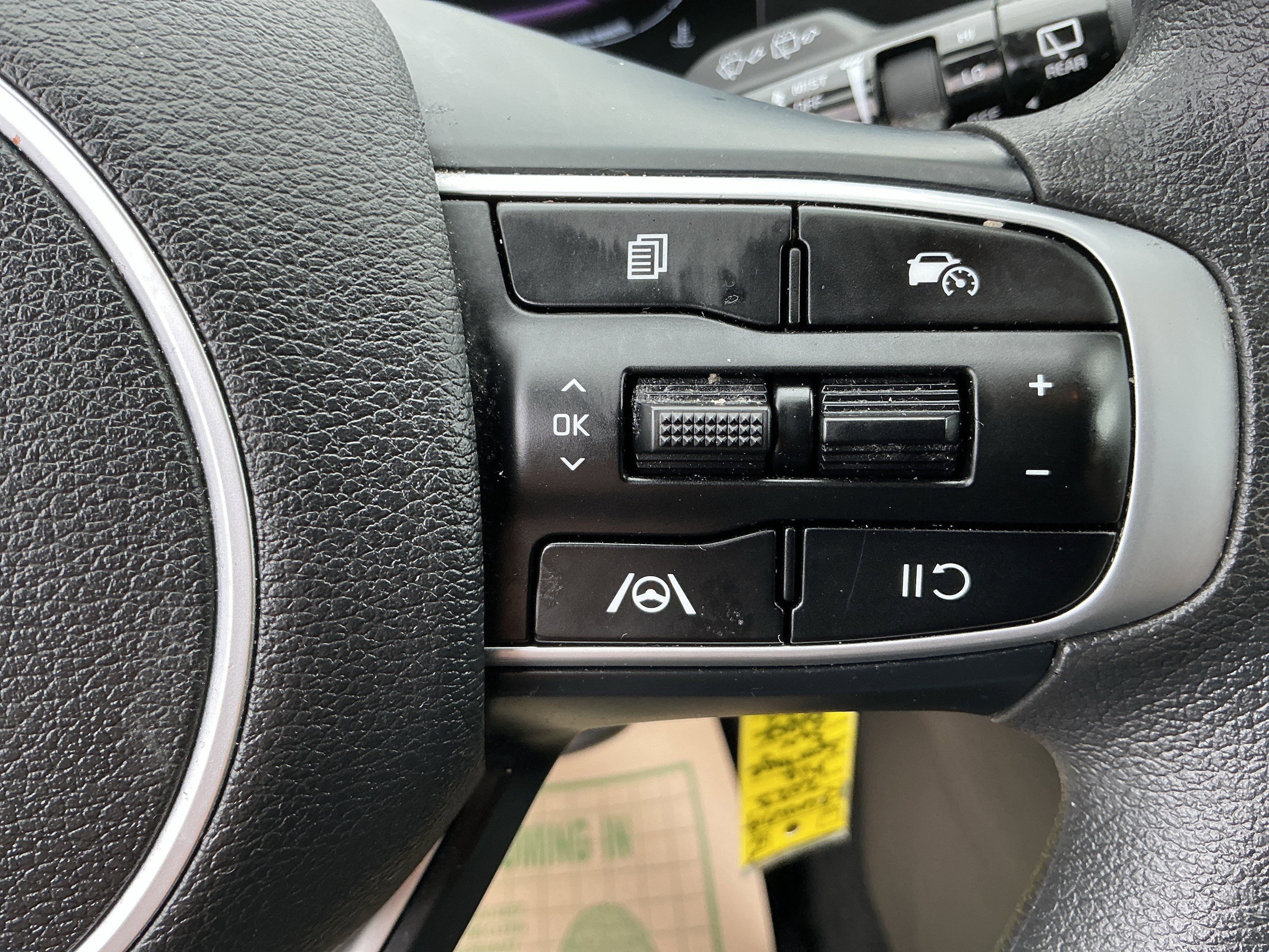 2023 Kia Sportage LX - Photo 31