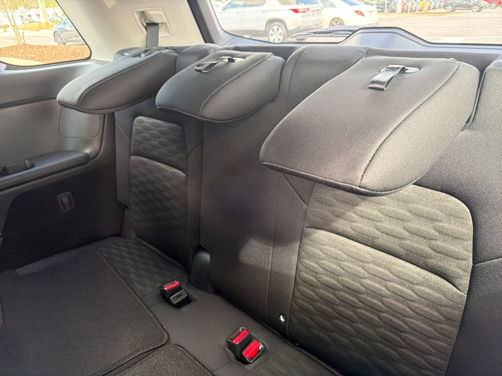 New 2026 Nissan Pathfinder SV 4D Sport Utility