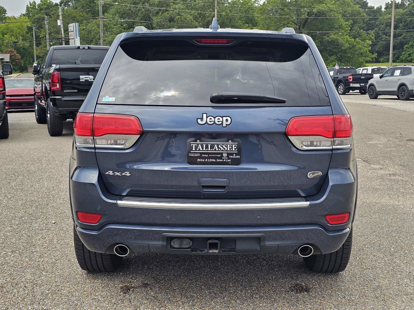 Used 2020 Slate Blue Pearlcoat Jeep Overland image 11