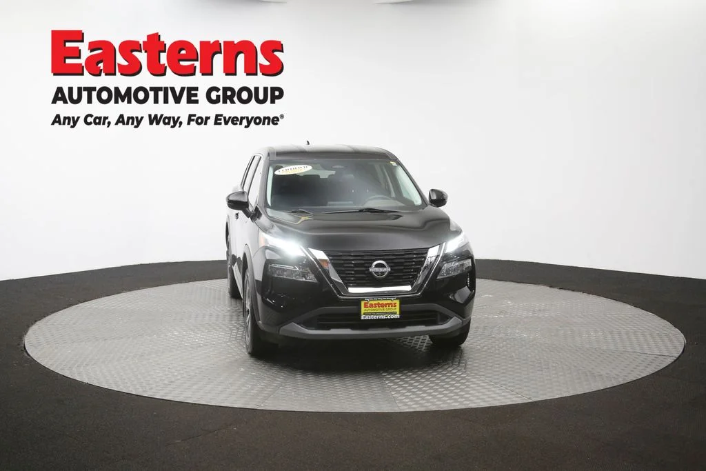 Used 2022 Black Nissan SV image 50
