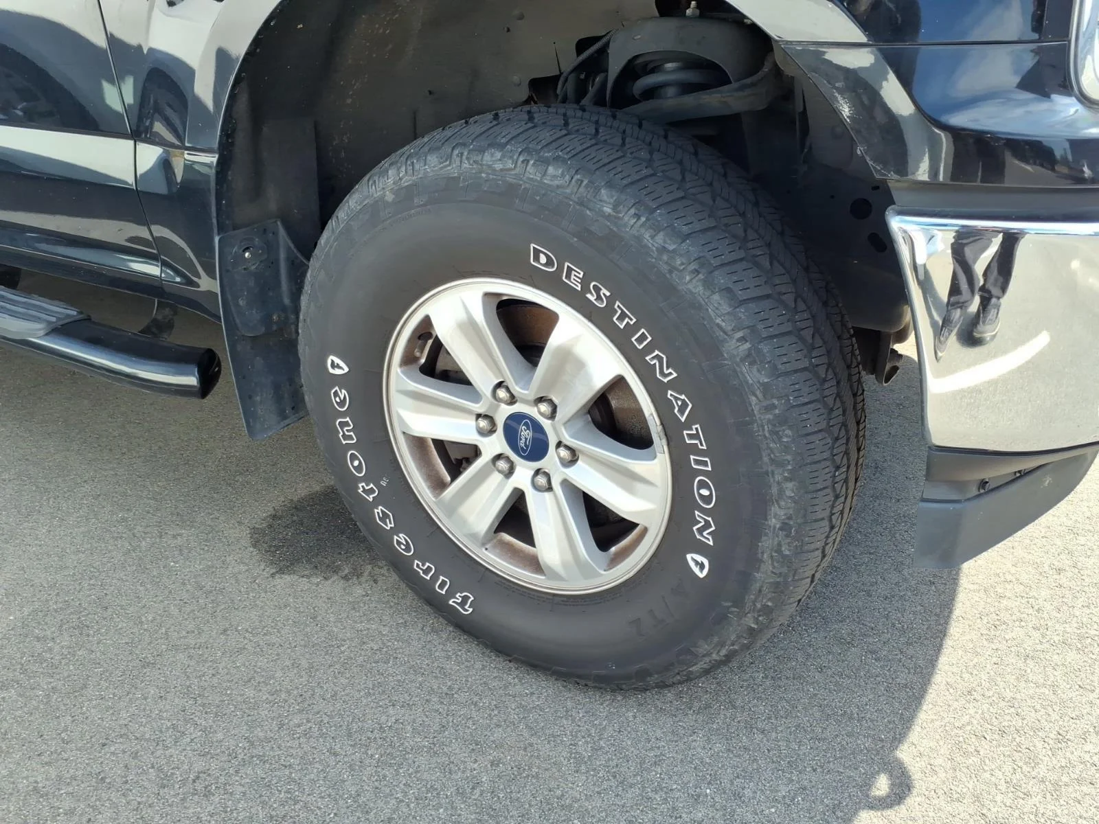 Used 2018  FORD  image 9