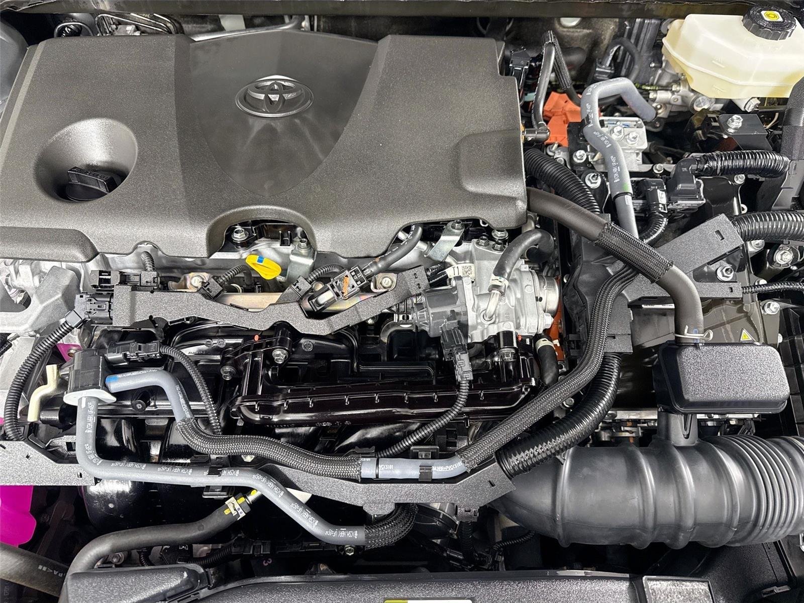 Certified Used 2025 Heavy Metal Toyota SE image 44