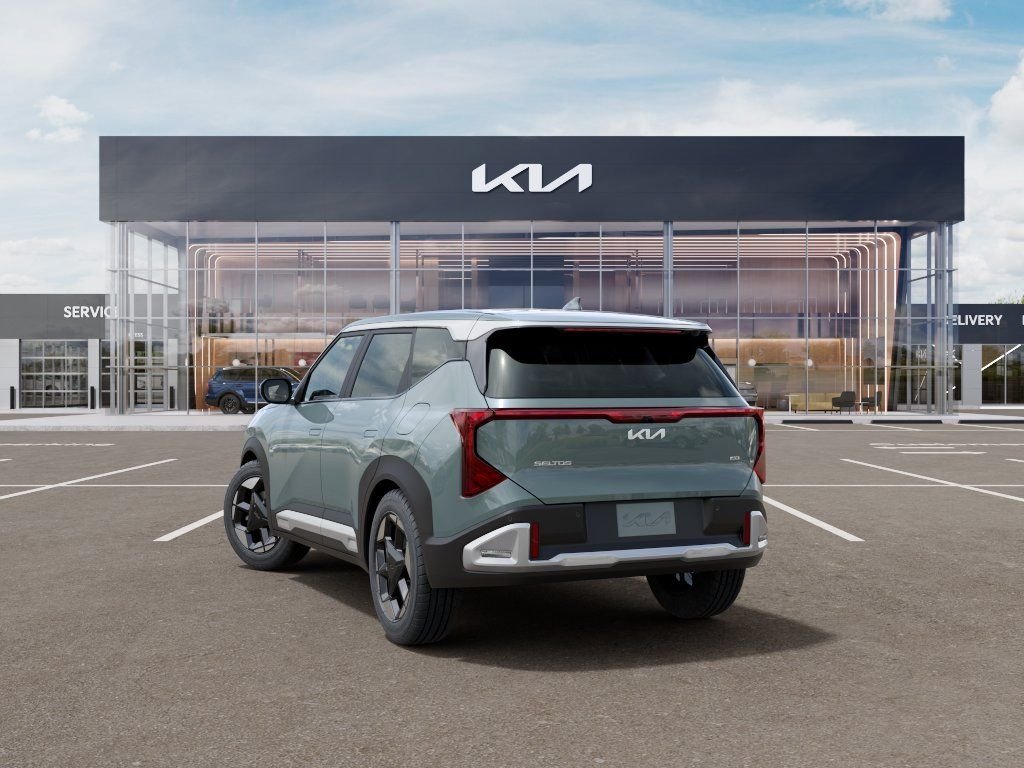 New 2027 Green Kia S image 4