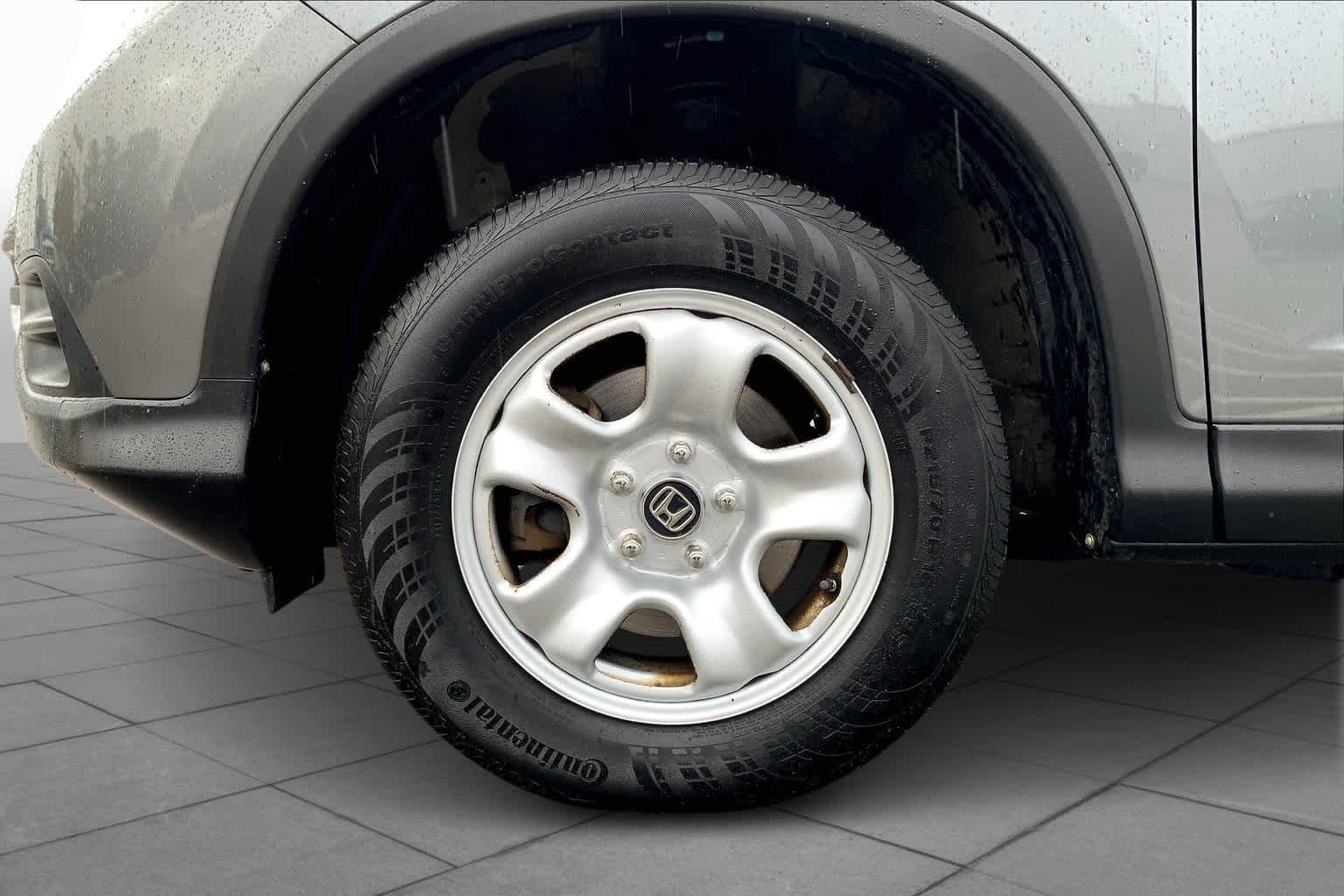 Used 2013 Polished Metal Metallic Honda LX image 11
