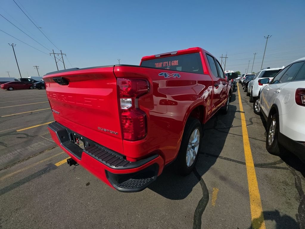 Used 2023 Red Chevrolet Custom image 2