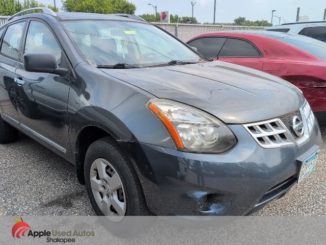 Used 2014 Blue Nissan S image 1