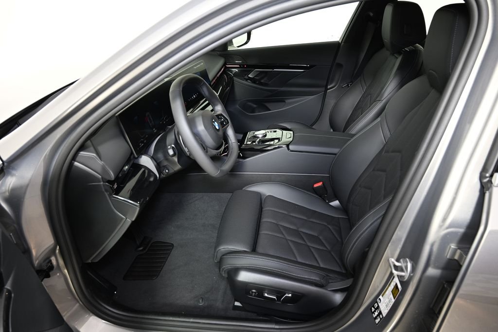2026 BMW 5 Series 530i - Photo 14