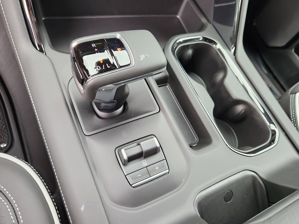 2026 GMC Sierra 1500 AT4X - Photo 14