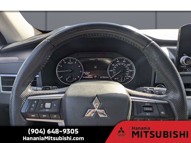 Used 2023 Silver Mitsubishi SE Special Edition image 29