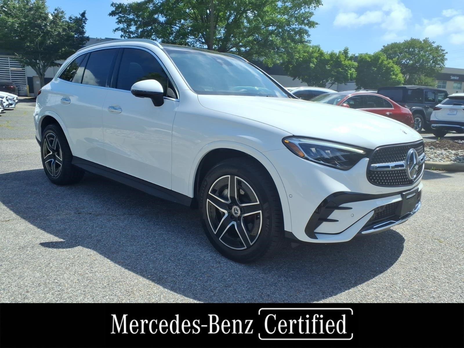 Certified Used 2025 Polar White Mercedes-Benz GLC 300 image 4