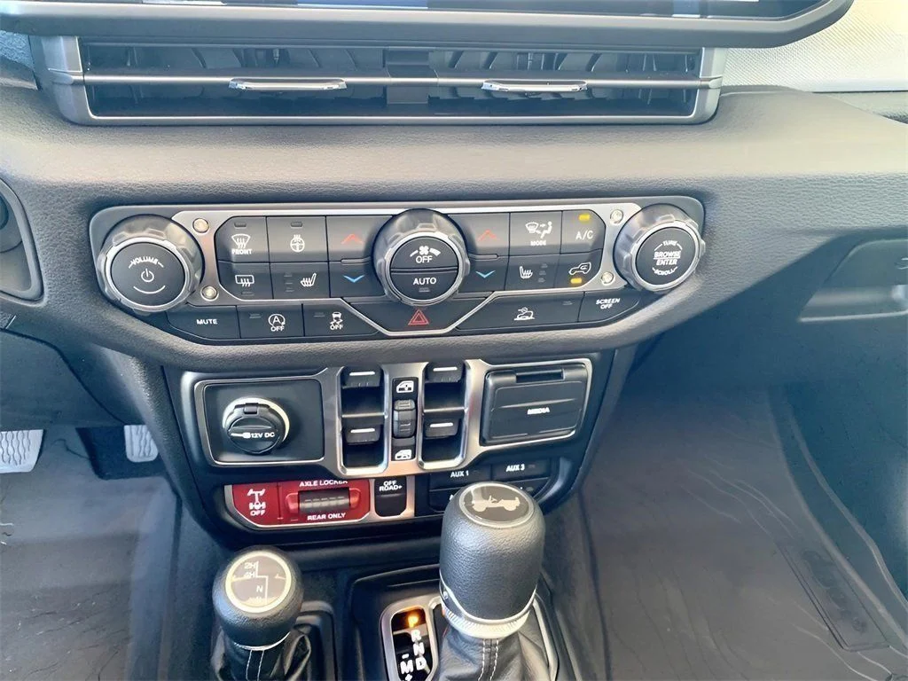 2026 Jeep Wrangler 4-Door Willys - Photo 37
