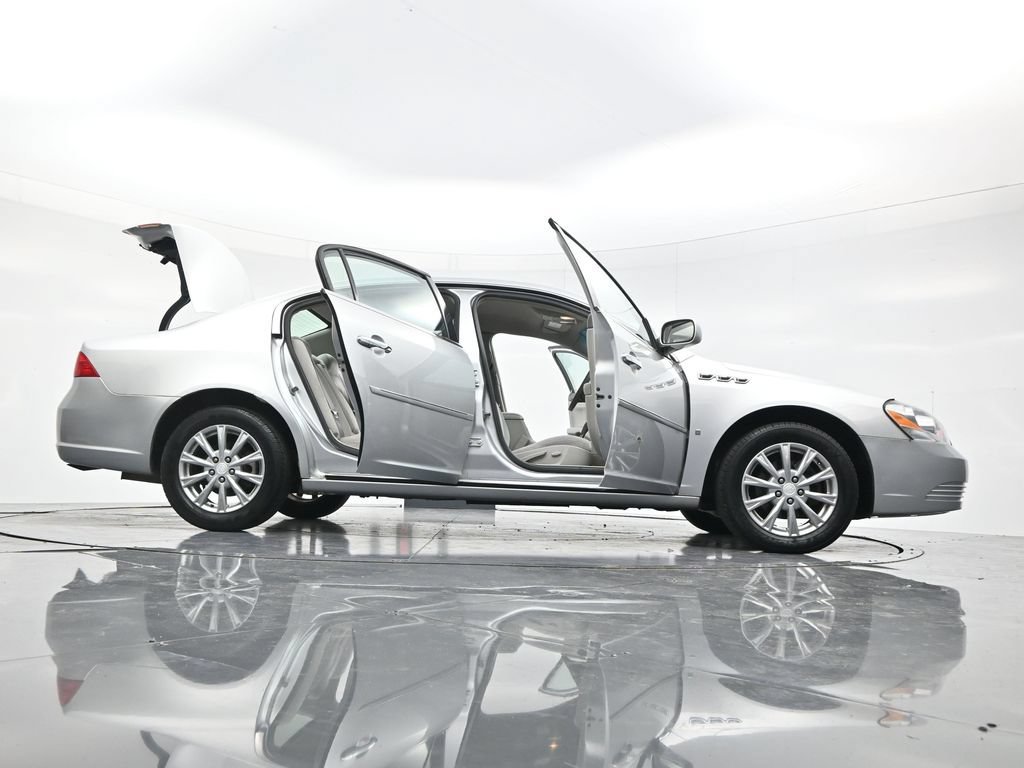 Used 2009 Quicksilver Metallic Buick CX image 56