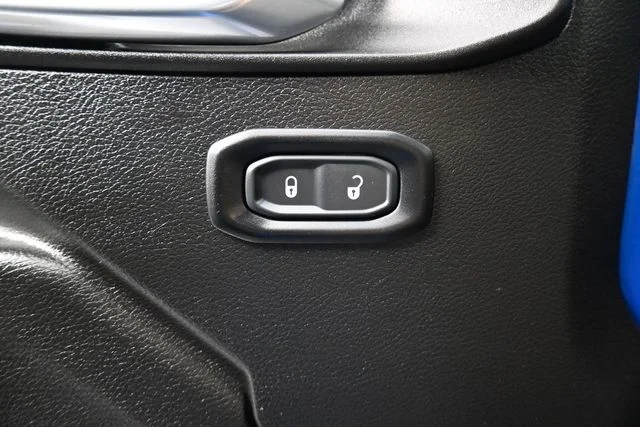 Used 2024 Blue Jeep Sport S image 14