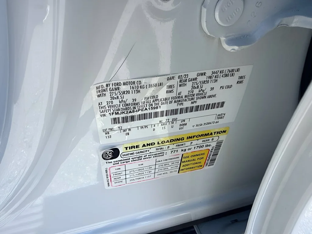 Used 2023 White Ford Limited image 38