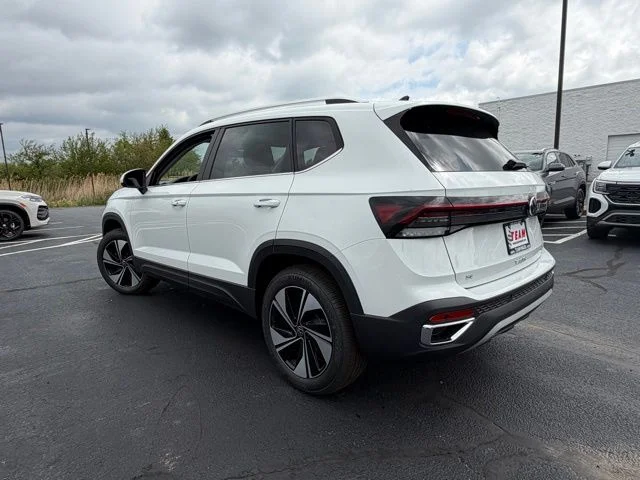 New 2026 White Volkswagen 1.5T SE image 5