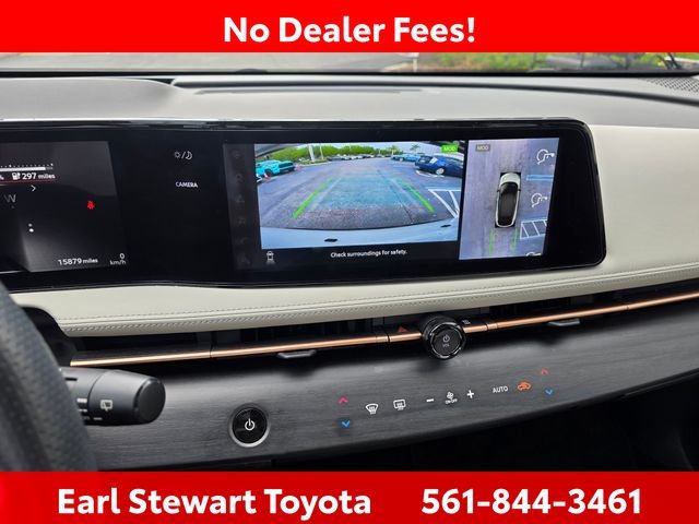 Used 2023 White Nissan EVOLVE+ image 11