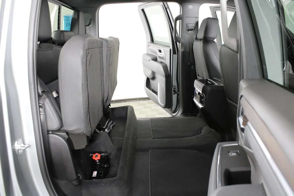 2026 GMC Sierra 3500HD SLT - Photo 13