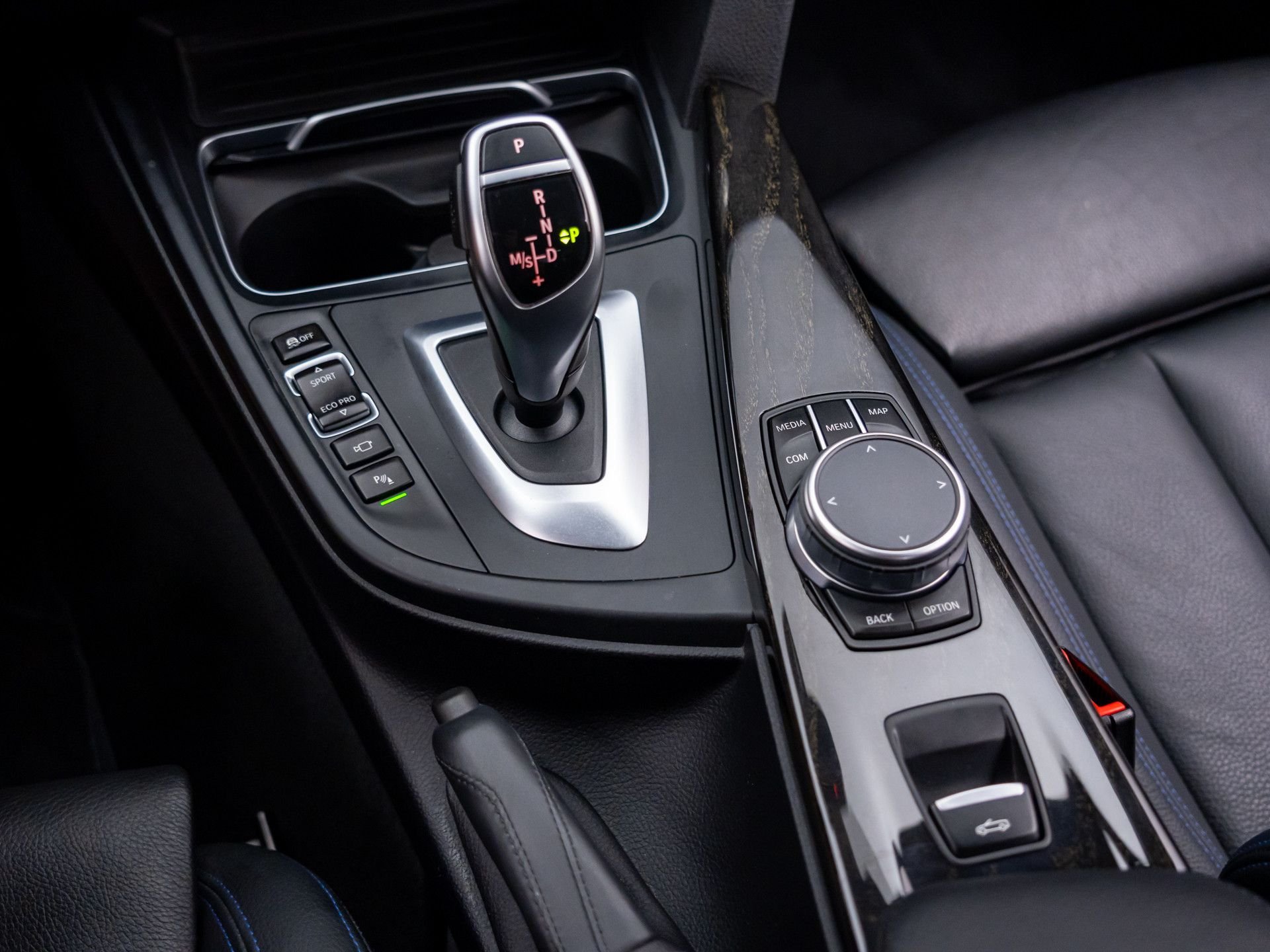 Used 2020 Black BMW 440i xDrive image 29