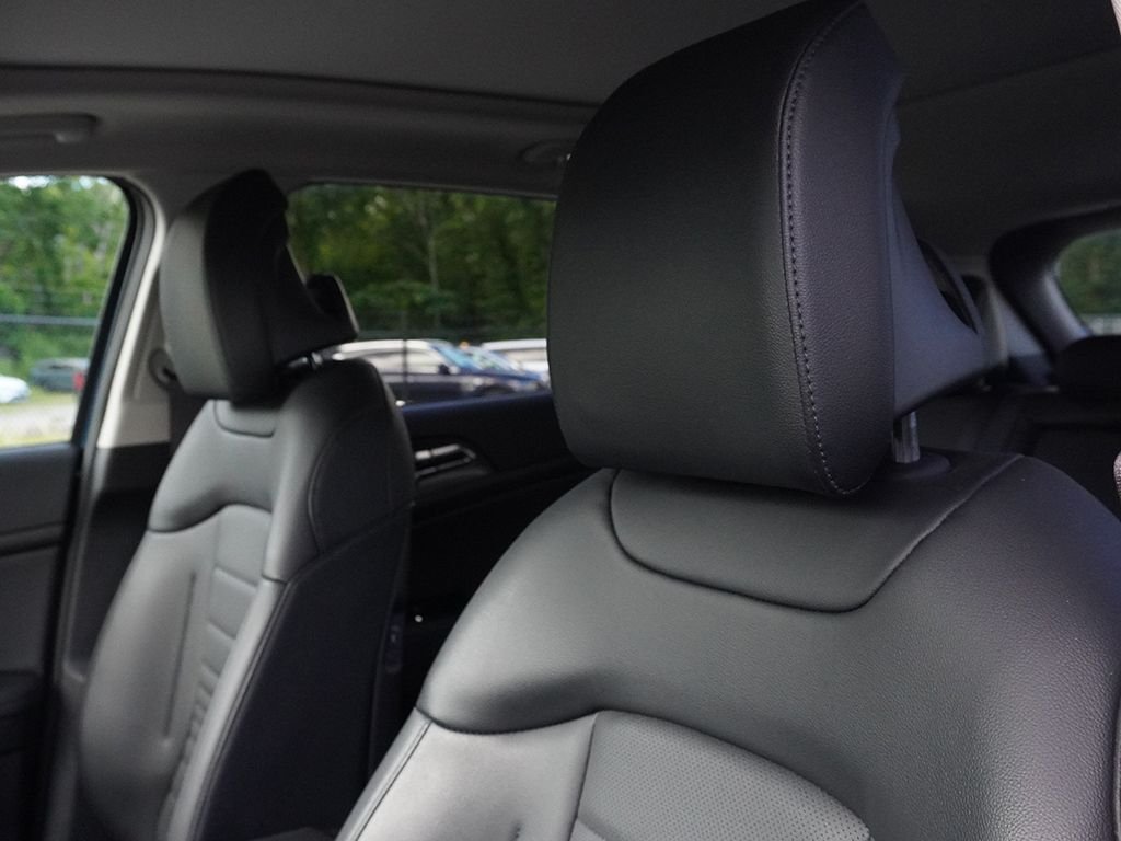 Used 2025 Blue Kia SX-Prestige image 32