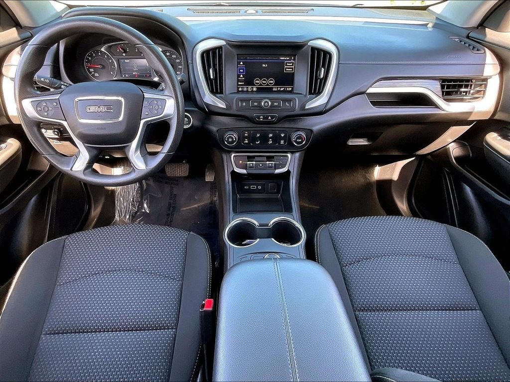 Used 2024 Black GMC SLE image 20