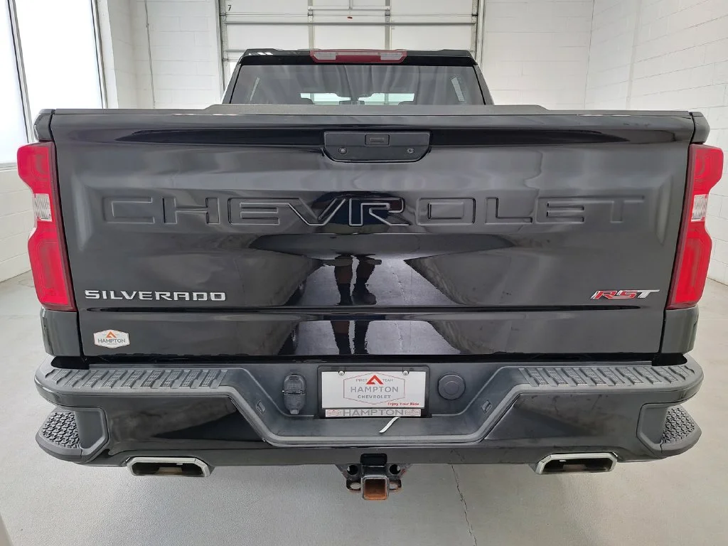 Used 2021 Black Chevrolet RST image 6