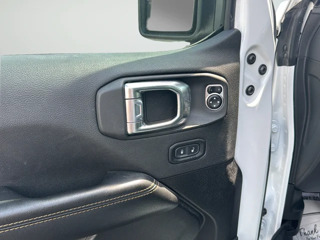 Used 2024 White/off-white Jeep Sahara image 24