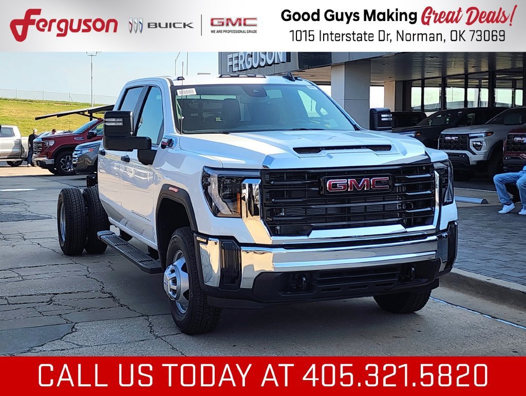 2026 GMC Sierra 3500 Chassis Cab