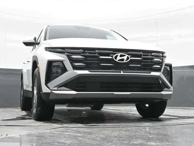 New 2026 White Hyundai SE image 22