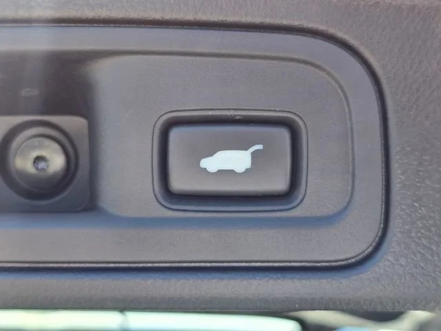 Used 2021 White Honda EX-L image 9