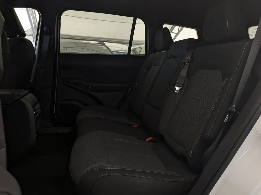 New 2026 White Jeep Laredo - - 4x4 - Pkg 23F - Compact Spare - 1.6L Turbo Hybrid - 12.3 Touchscreen & More! image 25