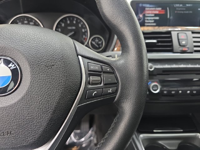 Used 2015 Jet Black BMW 328i xDrive image 18