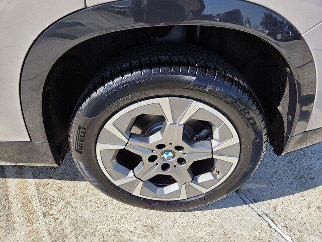 Used 2026 Dune Grey Metallic BMW xDrive28i image 26