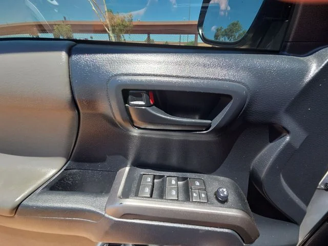 Used 2019 White Toyota SR5 image 14