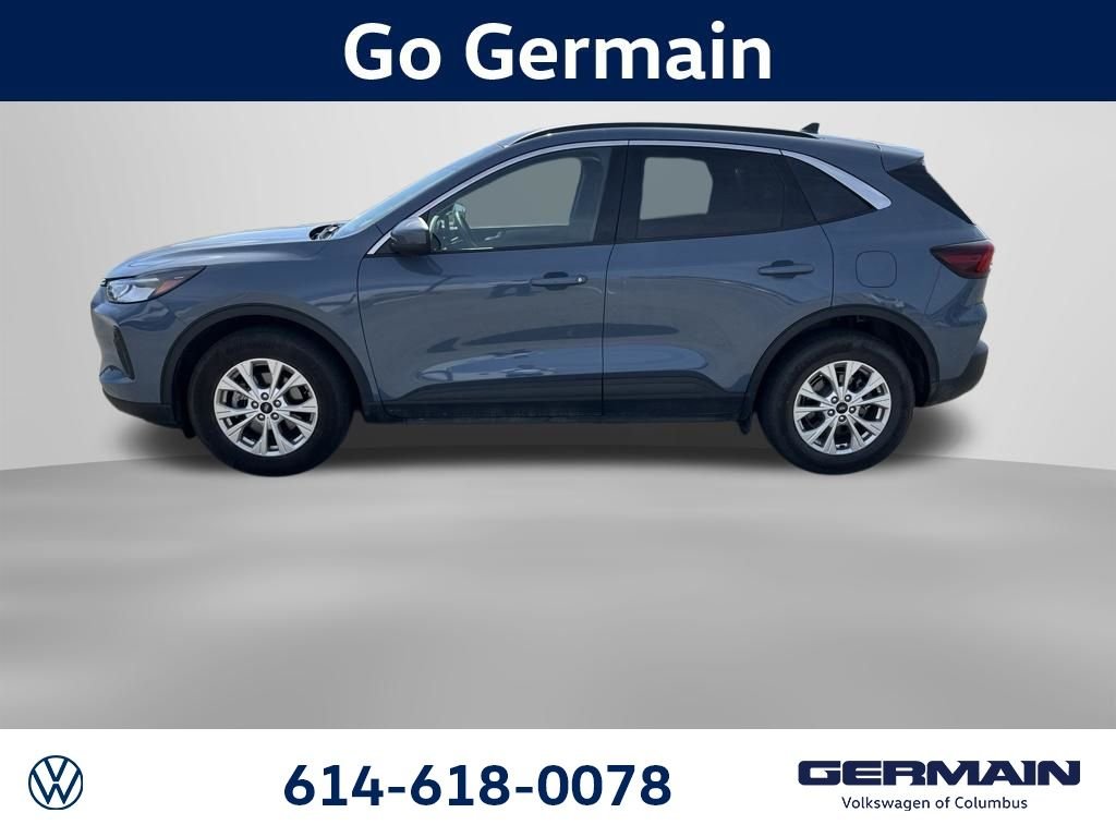 Used 2023 Blue Ford Active image 3