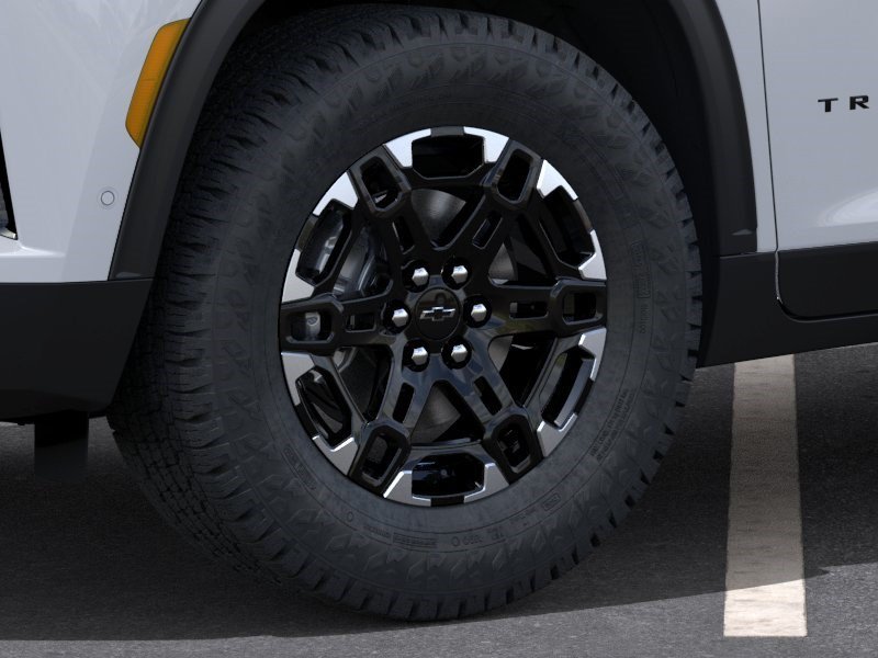 2027 Chevrolet Traverse Z71 - Photo 9