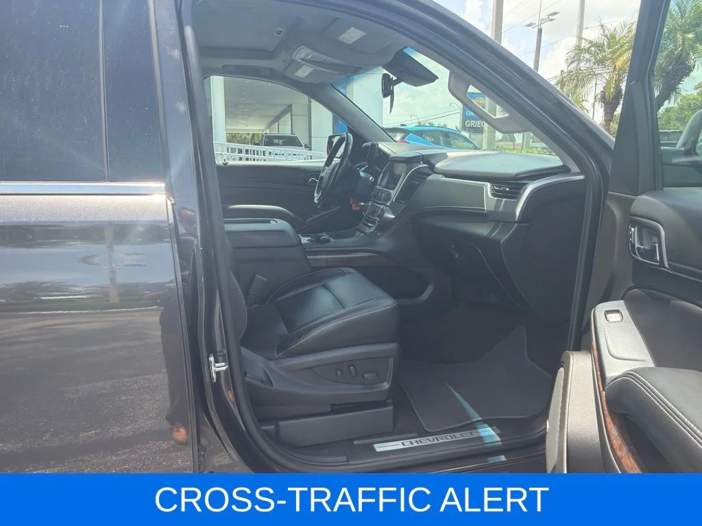 Used 2018 Gray Chevrolet LT image 4