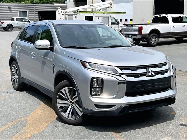 2024 Mitsubishi Outlander Sport 2.0 SE AWC CVT's photo