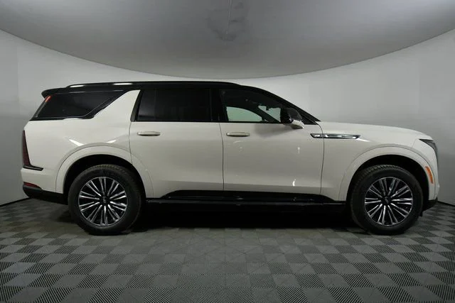2026 Cadillac Escalade IQL Sport - Photo 6