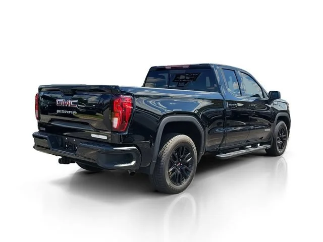 Used 2025 Onyx Black GMC Elevation image 7