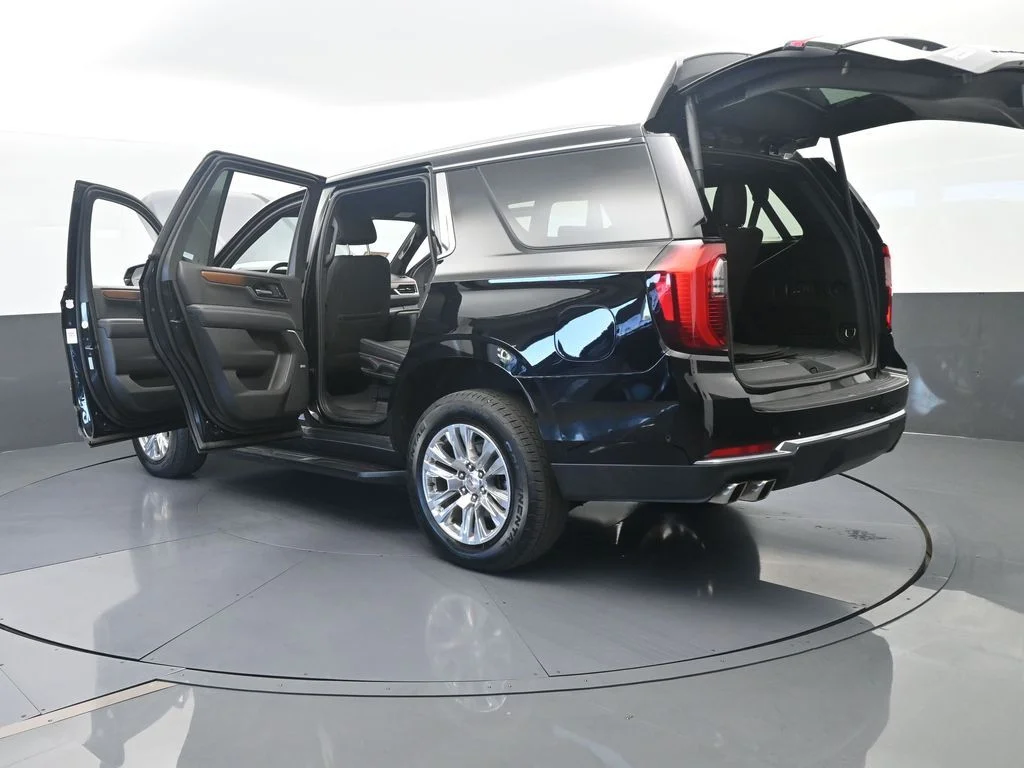 Used 2025 Onyx Black GMC Denali image 82